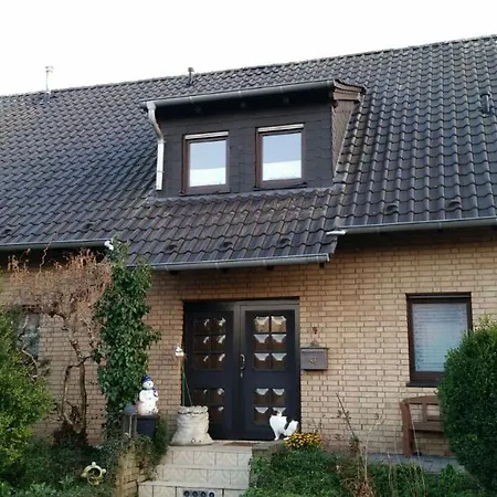 דירה Haus Mit Blick Zur Sonne ליפשטאדט